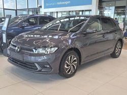 Grigio Nuova 2025 VW Polo Life Due volumi | 21.700 € (Buon prezzo)