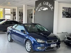 Blu/azzurro Usata 2009 Ford Focus Cabriolet Titanium Cabrio | 6500 €