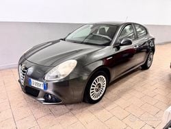 Grigio Usata 2010 Alfa Romeo Giulietta Distinctive Tre volumi | 4999 € (Ottimo prezzo)