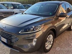 Magnetic grey Usata 2023 Ford Kuga Titanium X SUV | 21.700 € (Ottimo prezzo)