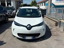 Bianco Usata 2017 Renault Zoe Life Due volumi | 6990 € (Ottimo prezzo)