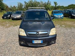 Nero Usata 2009 Opel Meriva Monovolume | 800 €