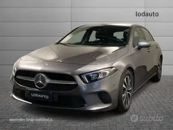 Antracite Usata 2022 Mercedes A180 Executive Tre volumi | 21.900 € (Super prezzo)
