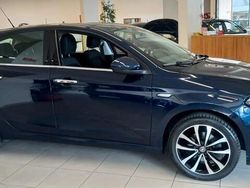 Blu Usata 2017 Fiat Tipo Pop Tre volumi | 13.900 € (Molto cara)