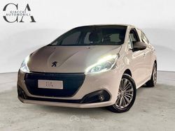 Other Usata 2018 Peugeot 208 Active Due volumi | 7900 € (Buon prezzo)