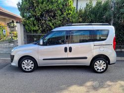 Argento Usata 2011 Fiat Doblò Emotion Monovolume | 8990 € (Cara)