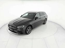 Grigio grafite Usata 2021 Mercedes E300 Premium Station wagon | 32.800 € (Cara)