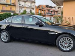 Nero Usata 2017 Jaguar XE Business Edition Tre volumi | 16.500 € (Buon prezzo)