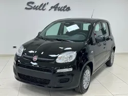 Nero Nuova 2025 Fiat Panda S Due volumi | 12.990 €