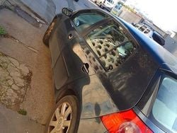 Blu Usata 2006 VW Golf V Tre volumi | 2500 €