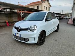 Bianco Usata 2022 Renault Twingo Urban Night Due volumi | 10.990 € (Buon prezzo)
