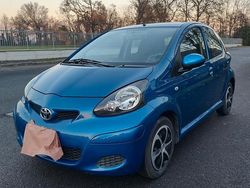 Usata 2011 Toyota Aygo Due volumi | 5450 € (Cara)