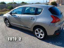 Grigio Usata 2010 Peugeot 3008 S Tre volumi | 3000 € (Ottimo prezzo)