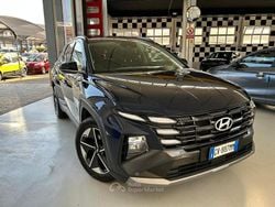 Blu/nero Usata 2024 Hyundai Tucson SUV | 27.990 € (Buon prezzo)