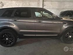 Grigio Usata 2016 Land Rover Range Rover evoque SE Tre volumi | 17.500 €