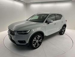 Grigio Usata 2020 Volvo XC40 Inscription SUV | 26.900 € (Buon prezzo)