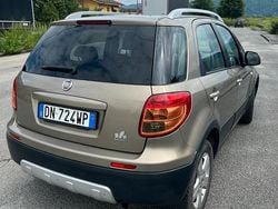 Usata 2007 Fiat Sedici SUV | 1700 € (Cara)