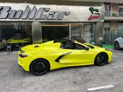 Accelerate yellow metallic Usata 2023 Corvette C8 Cabrio | 119.000 €