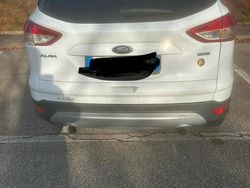 Bianco Usata 2015 Ford Kuga SUV | 10.800 € (Buon prezzo)