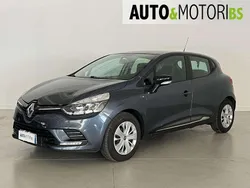 Blu Usata 2019 Renault Clio IV Zen Tre volumi | 9900 € (Buon prezzo)