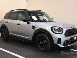 Grigio Usata 2023 Mini Cooper D Countryman Classic SUV | 32.900 € (Buon prezzo)