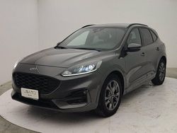 Grigio Usata 2022 Ford Kuga ST-Line SUV | 23.500 € (Buon prezzo)