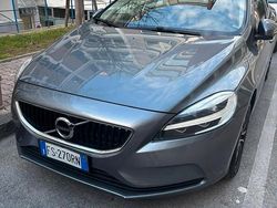 Usata 2018 Volvo V40 Station wagon | 12.500 € (Buon prezzo)