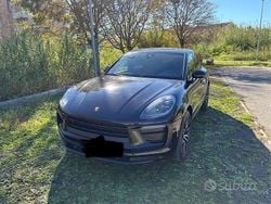 Nero Usata 2022 Porsche Macan SUV | 68.000 € (Buon prezzo)