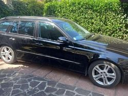 Usata 2007 Mercedes E320 Avantgarde Station wagon | 2500 € (Super prezzo)