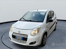 Bianco Usata 2009 Suzuki Alto Due volumi | 3000 € (Buon prezzo)