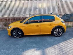 Giallo Usata 2020 Peugeot 208 GT-line Due volumi | 12.500 €