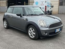 Grigio antracite Usata 2010 Mini ONE Due volumi | 4350 € (Buon prezzo)