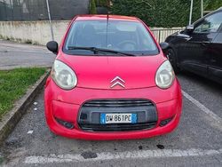 Rosso Usata 2009 Citroën C1 Due volumi | 4000 € (Buon prezzo)