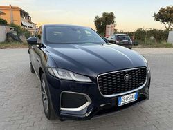 Blu/azzurro Usata 2022 Jaguar F-Pace R-Dynamic SUV | 34.900 € (Buon prezzo)