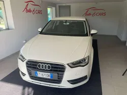 Bianco Usata 2013 Audi A3 Sportback Ambition Tre volumi | 9200 € (Ottimo prezzo)