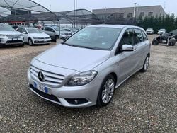 Grigio Usata 2012 Mercedes B180 Premium Monovolume | 7900 € (Buon prezzo)