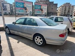 Grigio Usata 2002 Mercedes E220 Elegance Tre volumi | 3500 €