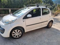 Bianco Usata 2007 Citroën C1 Due volumi | 2200 € (Ottimo prezzo)