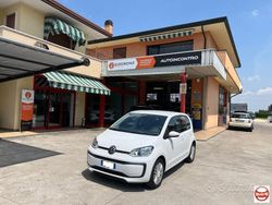 Bianco Usata 2021 VW up! Move Due volumi | 11.900 € (Buon prezzo)