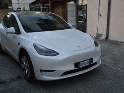 Usata 2021 Tesla Model Y SUV | 27.000 € (Buon prezzo)