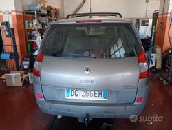Usata 2006 Renault Mégane II Tre volumi | 2500 € (Cara)