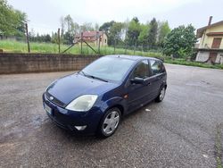 Blu Usata 2003 Ford Fiesta Zetec Due volumi | 1200 € (Buon prezzo)