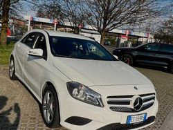 Bianco Usata 2014 Mercedes A180 Tre volumi | 11.000 € (Buon prezzo)