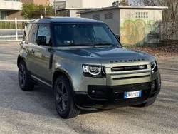 Verde Usata 2023 Land Rover Defender SE Dynamic SUV | 69.000 € (Buon prezzo)