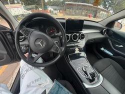 Nero Usata 2019 Mercedes C180 Tre volumi | 19.000 € (Buon prezzo)