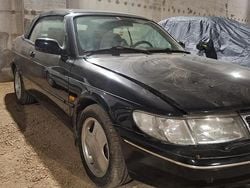 Nero Usata 1996 Saab 900 Tre volumi | 1800 €