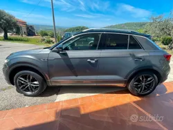 Usata 2019 VW T-Roc R-line SUV | 19.999 € (Cara)