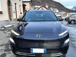 Grigio Usata 2022 Hyundai Kona XPrime SUV | 18.000 € (Buon prezzo)