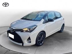 Bianco Usata 2017 Toyota Yaris Hybrid Active Tre volumi | 11.900 € (Buon prezzo)