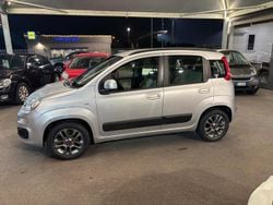 Argento Usata 2016 Fiat Panda Lounge Tre volumi | 5999 € (Buon prezzo)